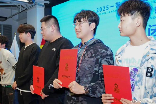 择校不看批次？大连东软信息学院是几本？性价比之王！