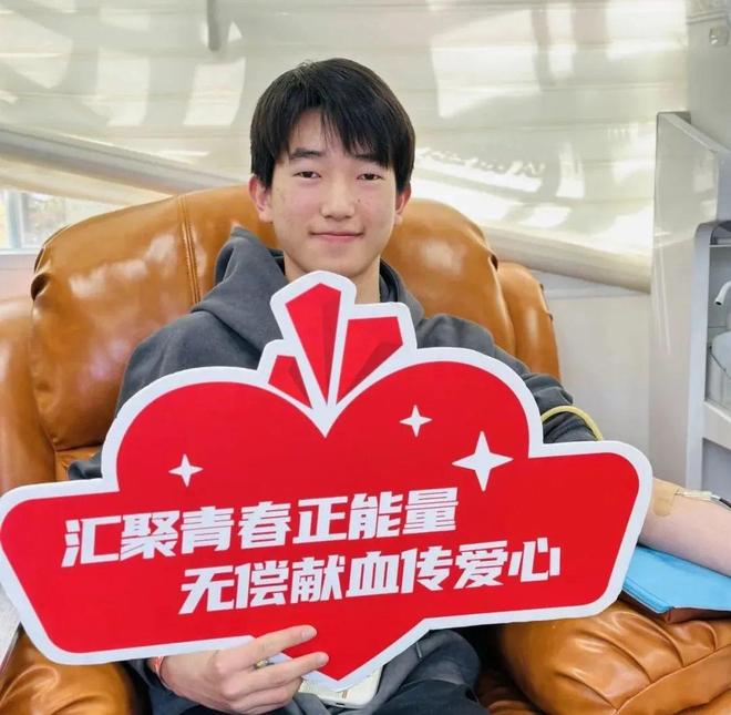 Blood 英雄 同伸手奏响生命赞歌