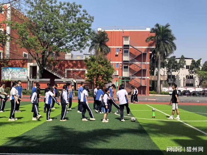 深圳中职学校排名靠前的优质职高学子升学就业双保障