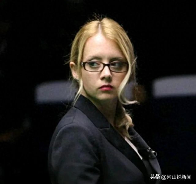 赵心童夺冠之局：110分女神裁判波娃偷笑一脸崇拜架杆勤快