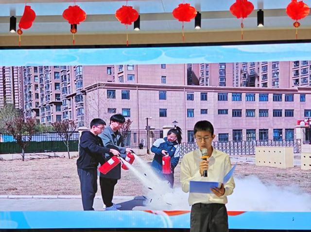 管城区外国语学校果园路小学部举办师德师风主题演讲比赛