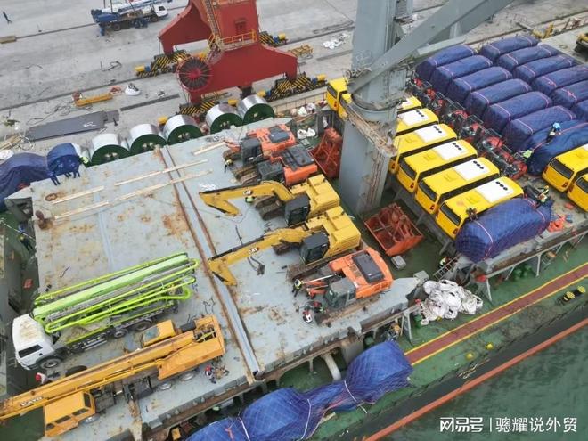 工程装备走向世界：星瀚通达打造多港口大件货物国际运输解决方案