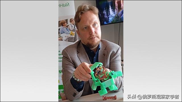 官员被机器人取代？“那样我们就完了”背后的坦诚答案